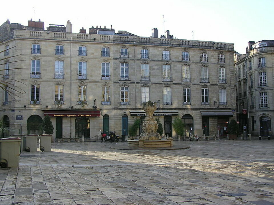 TIJA CESSION-LOCAL COMMERCIAL-BORDEAUX-33