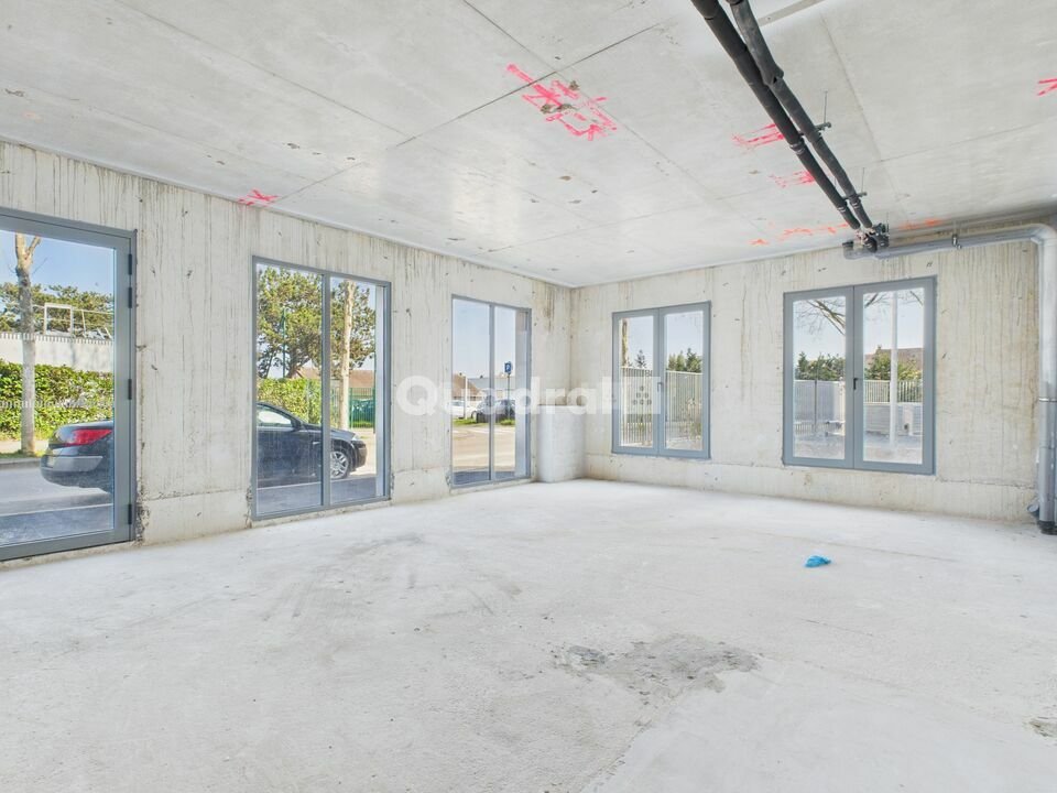 QUADRAL LOCATION-LOCAL COMMERCIAL-MANTES-LA-VILLE-78