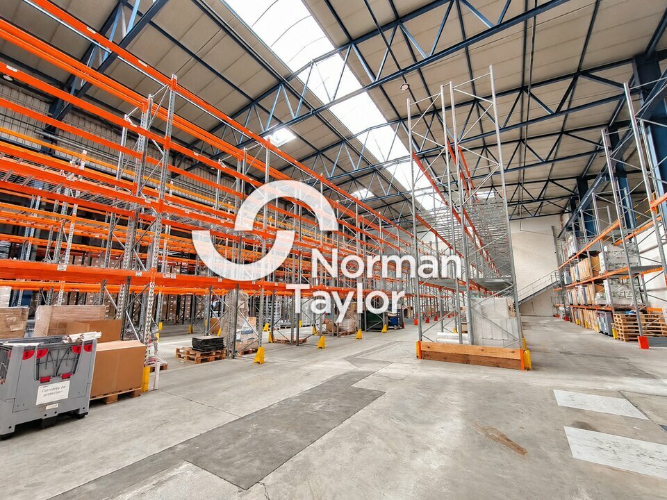 NORMAN TAYLOR PAYS BASQUE LOCATION-ENTREPOT-HENDAYE-64