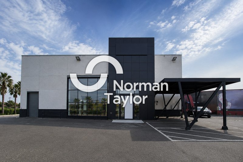 NORMAN TAYLOR MONTPELLIER VENTE-LOCAL COMMERCIAL-BEZIERS-34