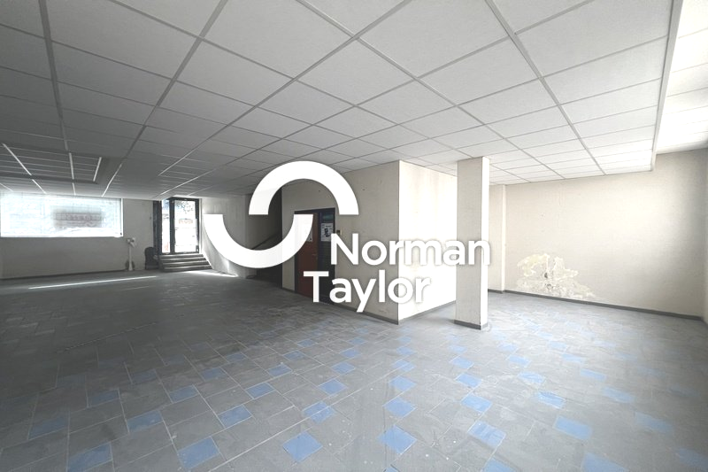 NORMAN TAYLOR MONTPELLIER LOCATION-LOCAL COMMERCIAL-PERPIGNAN-66