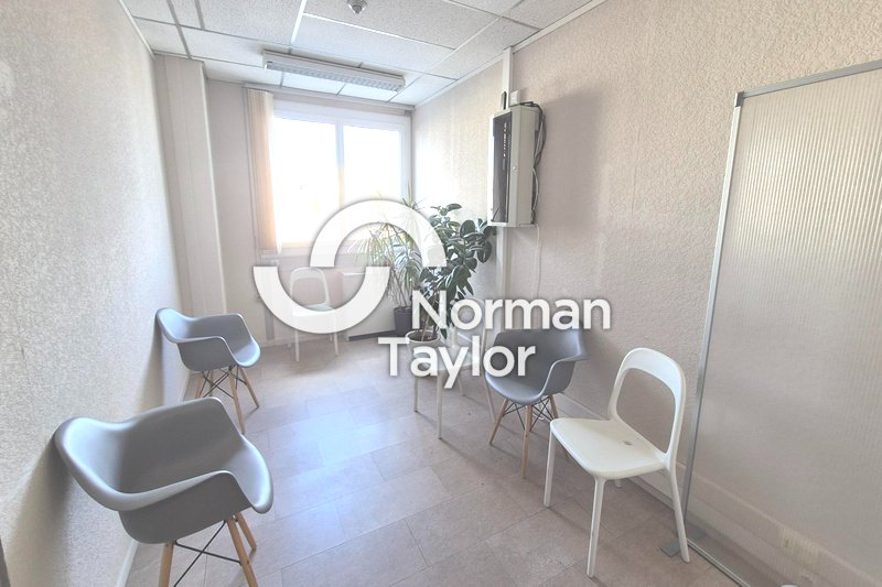 NORMAN TAYLOR MONTPELLIER LOCATION-BUREAUX-BEZIERS-34