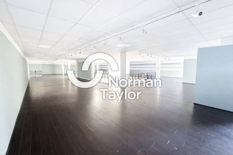 NORMAN TAYLOR MONTPELLIER VENTE-BUREAUX-THEZA-66