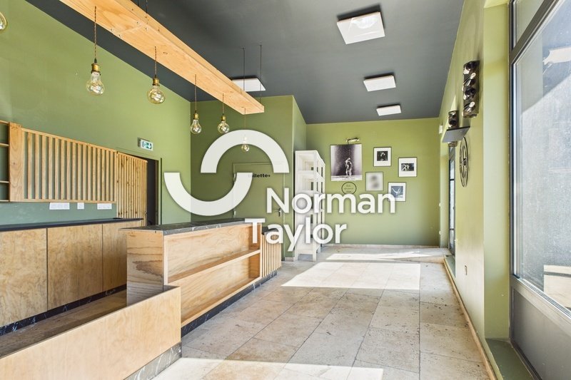 NORMAN TAYLOR MONTPELLIER LOCATION-LOCAL COMMERCIAL-AGDE-34
