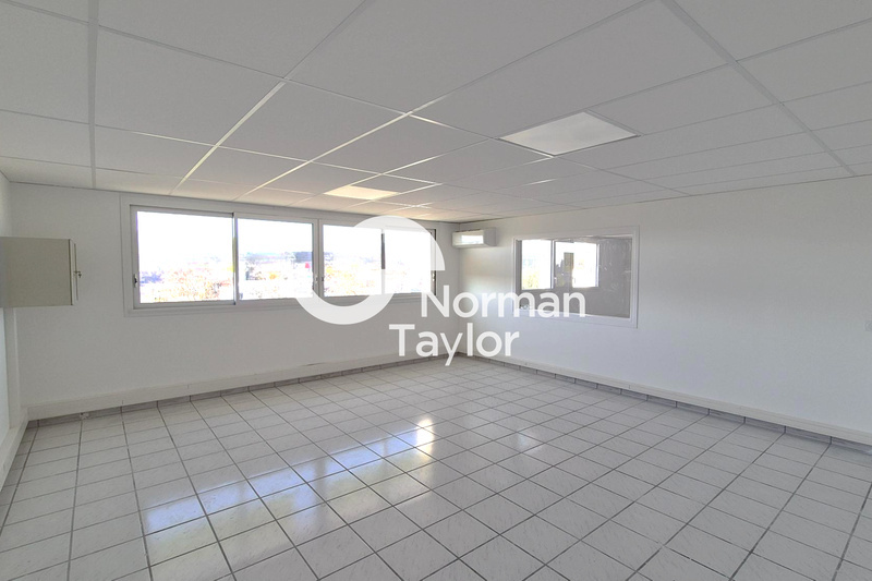 NORMAN TAYLOR MONTPELLIER LOCATION-BUREAUX-PERPIGNAN-66