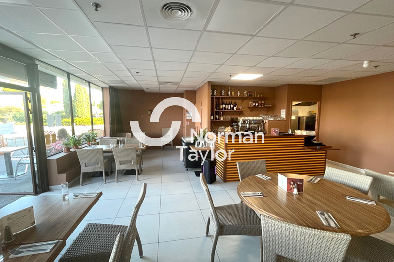 NORMAN TAYLOR MONTPELLIER LOCATION-LOCAL COMMERCIAL-PEROLS-34
