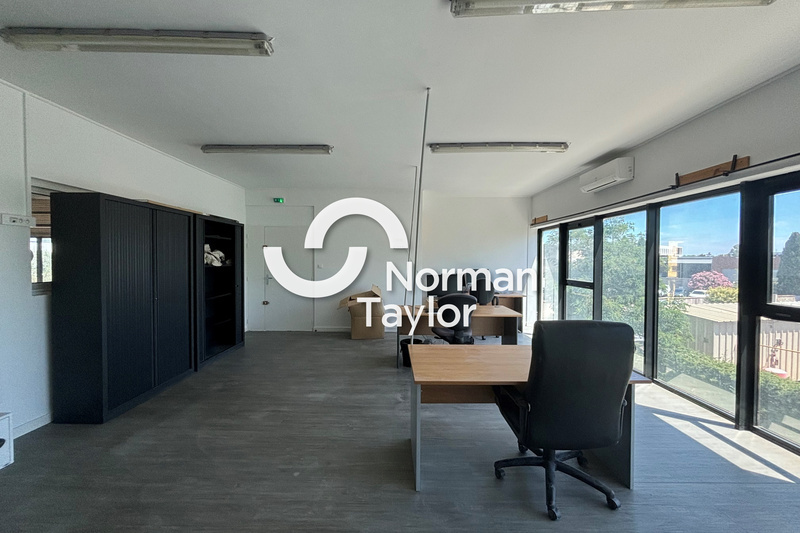 NORMAN TAYLOR MONTPELLIER LOCATION-BUREAUX-MAUGUIO-34