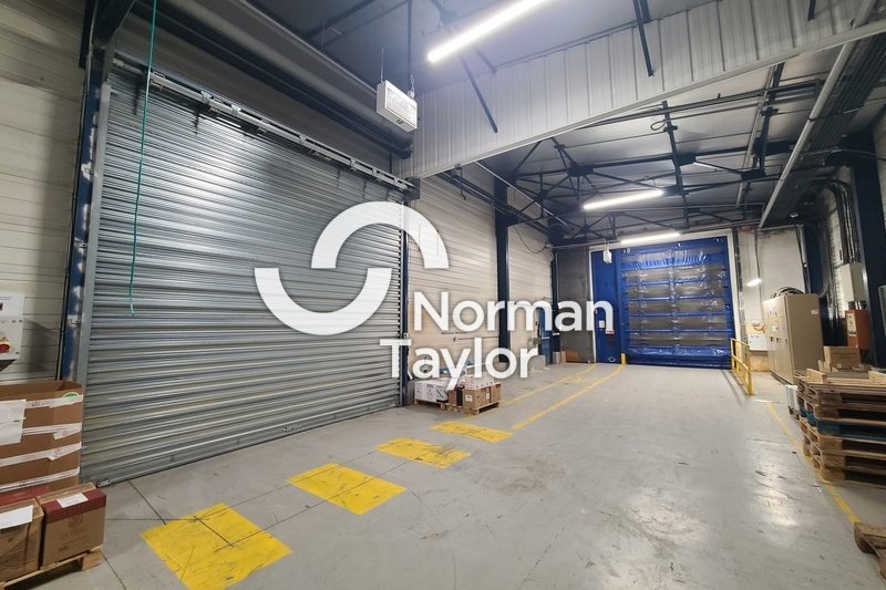 NORMAN TAYLOR PAYS BASQUE LOCATION-LOCAL D'ACTIVITE-BAYONNE-64