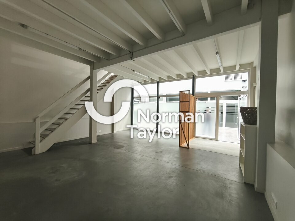 NORMAN TAYLOR PAYS BASQUE LOCATION-LOCAL COMMERCIAL-BIARRITZ-64