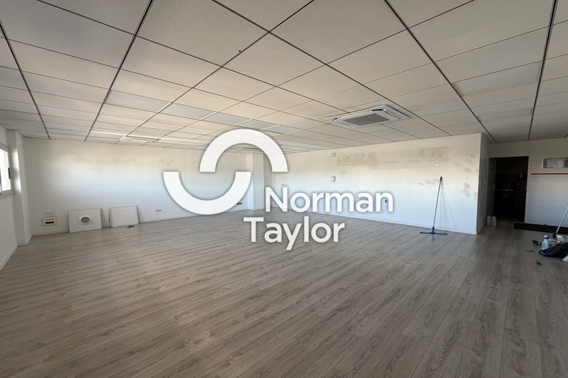 NORMAN TAYLOR MONTPELLIER LOCATION-LOCAL COMMERCIAL-MONTPELLIER-34