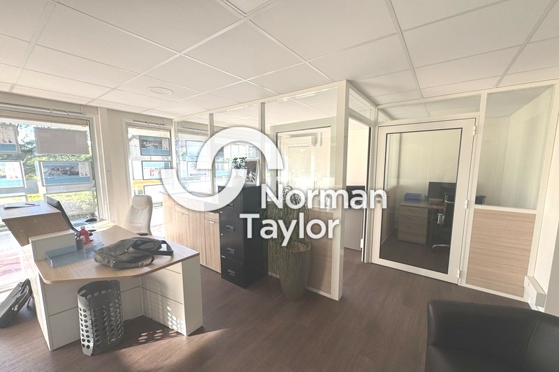 NORMAN TAYLOR MONTPELLIER LOCATION-LOCAL COMMERCIAL-MONTPELLIER-34