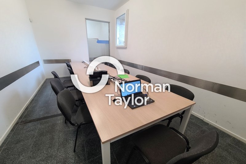 NORMAN TAYLOR MONTPELLIER LOCATION-BUREAUX-SETE-34