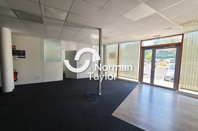 NORMAN TAYLOR MONTPELLIER LOCATION-BUREAUX-BEZIERS-34