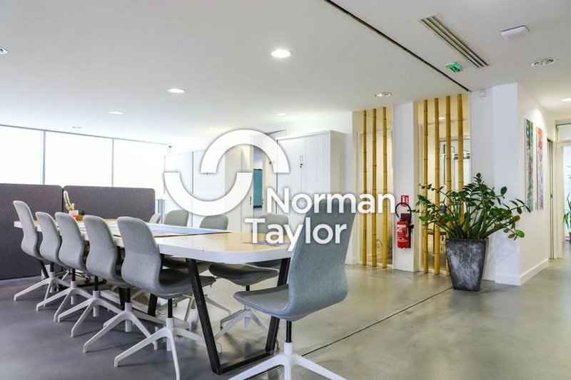 NORMAN TAYLOR PAYS BASQUE VENTE-BUREAUX-BIARRITZ-64
