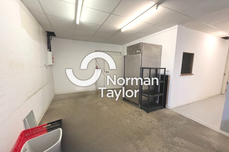 NORMAN TAYLOR MONTPELLIER LOCATION-LOCAL D'ACTIVITE-FABREGUES-34