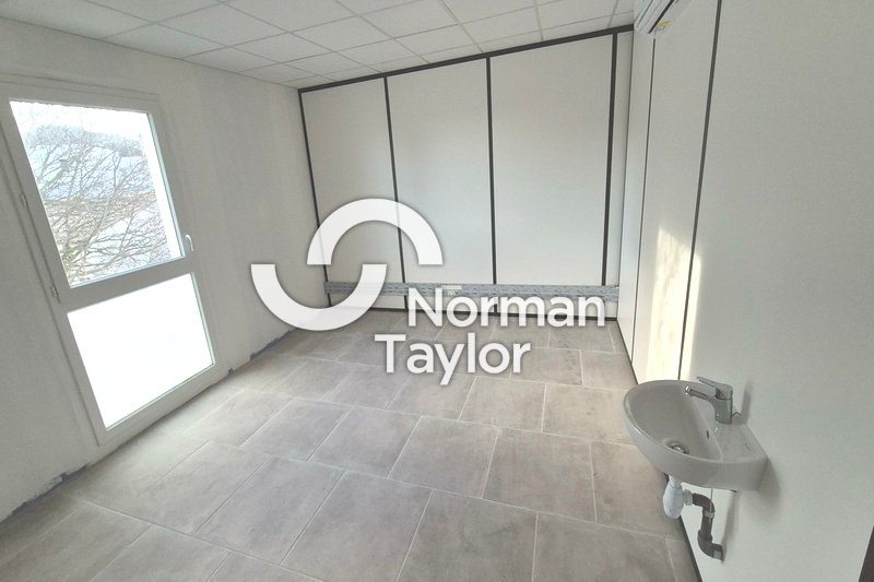 NORMAN TAYLOR MONTPELLIER LOCATION-BUREAUX-BEZIERS-34