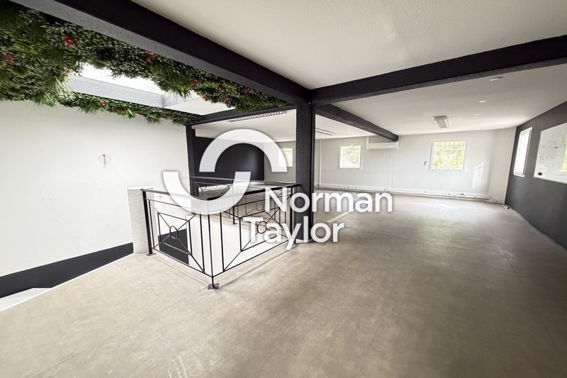 NORMAN TAYLOR MONTPELLIER LOCATION-BUREAUX-SAINT-GELY-DU-FESC-34