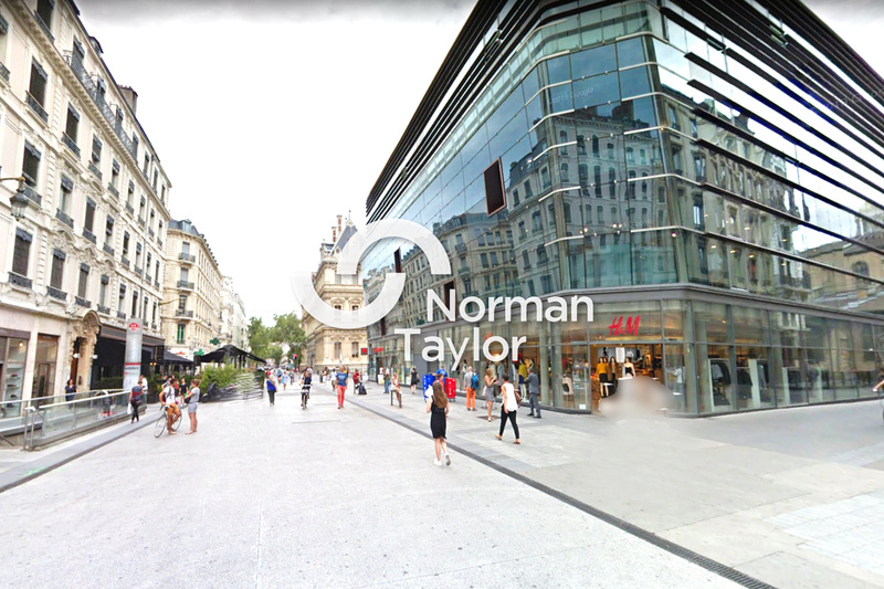 NORMAN TAYLOR LYON CESSION-LOCAL COMMERCIAL-LYON_2-69