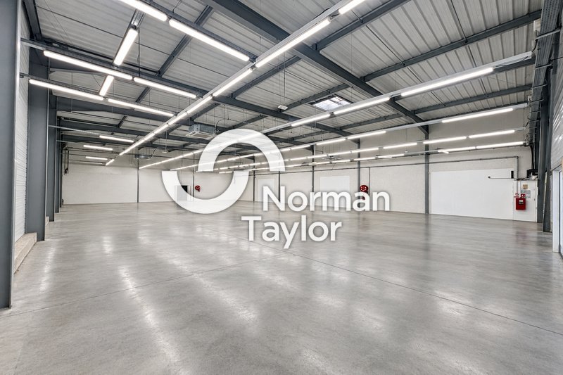 NORMAN TAYLOR MONTPELLIER LOCATION-LOCAL COMMERCIAL-RIVESALTES-66