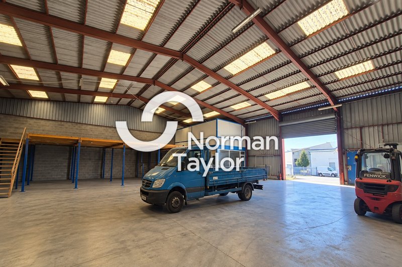 NORMAN TAYLOR MONTPELLIER VENTE-LOCAL D'ACTIVITE-BEZIERS-34