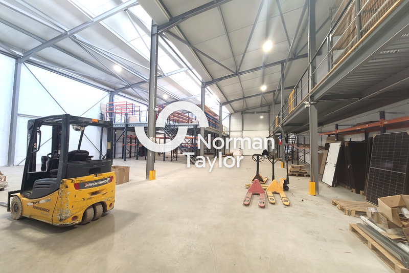 NORMAN TAYLOR MONTPELLIER LOCATION-LOCAL D'ACTIVITE-BEZIERS-34