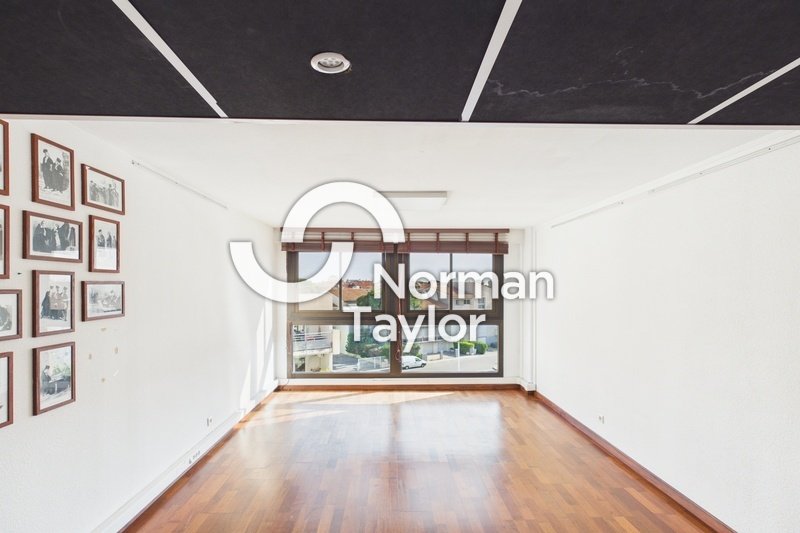 NORMAN TAYLOR MONTPELLIER LOCATION-BUREAUX-PERPIGNAN-66