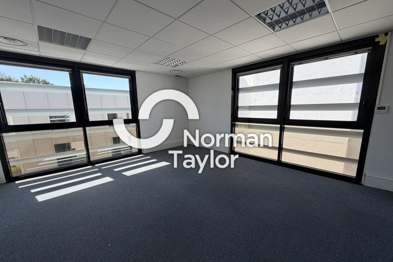NORMAN TAYLOR MONTPELLIER LOCATION-BUREAUX-LATTES-34