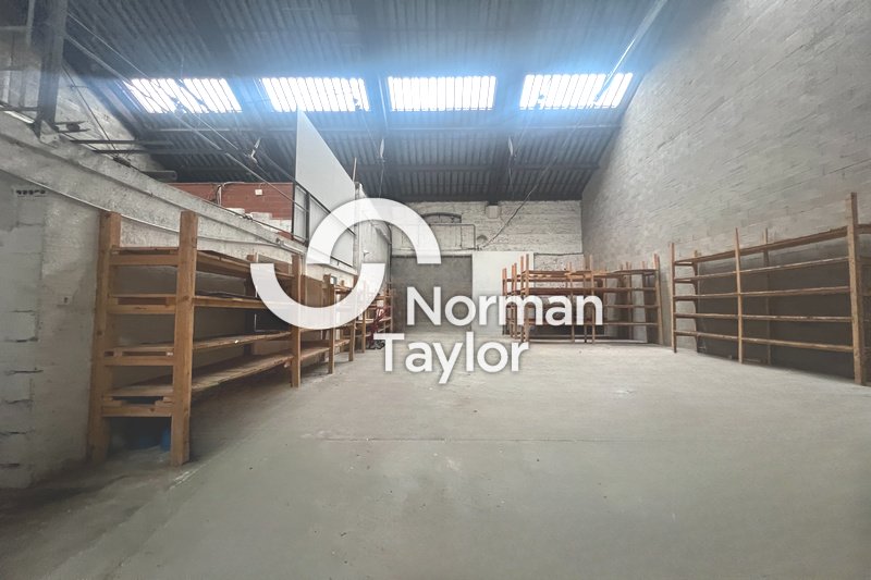 NORMAN TAYLOR MONTPELLIER VENTE-LOCAL D'ACTIVITE-PERPIGNAN-66