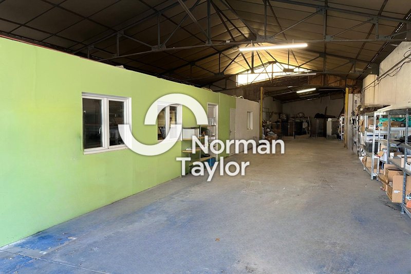 NORMAN TAYLOR MONTPELLIER VENTE-LOCAL D'ACTIVITE-PERPIGNAN-66
