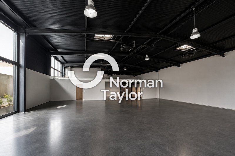 NORMAN TAYLOR MONTPELLIER LOCATION-LOCAL COMMERCIAL-MONTPELLIER-34