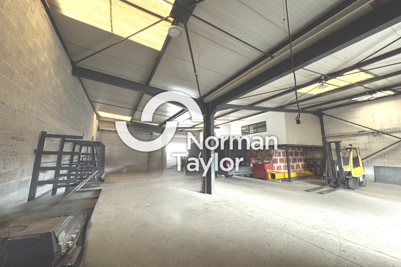 NORMAN TAYLOR MONTPELLIER LOCATION-LOCAL D'ACTIVITE-LAVERUNE-34