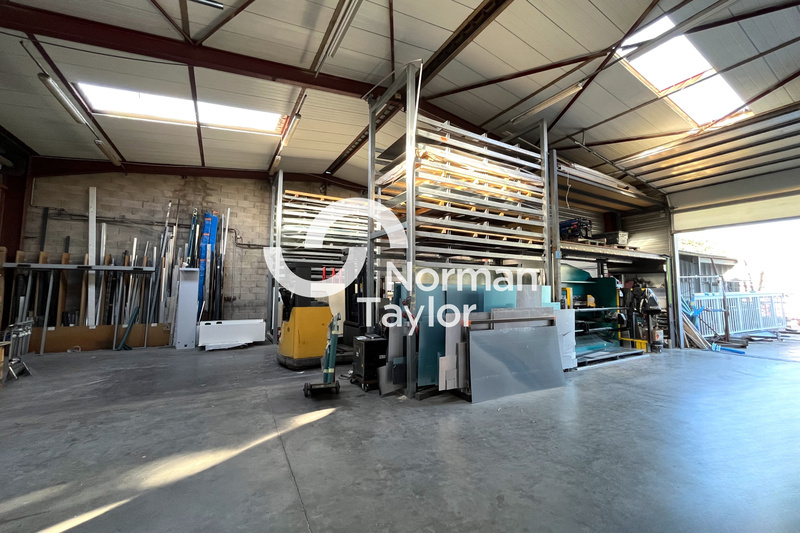 NORMAN TAYLOR MONTPELLIER LOCATION-LOCAL D'ACTIVITE-GIGNAC-34