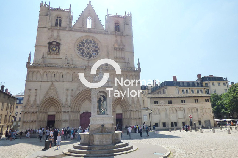 NORMAN TAYLOR LYON CESSION-LOCAL COMMERCIAL-LYON-69