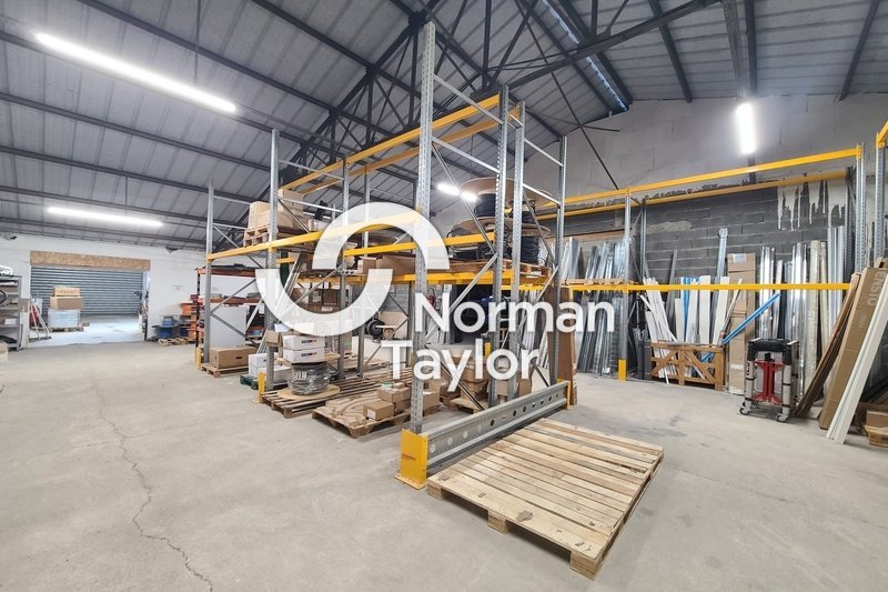 NORMAN TAYLOR MONTPELLIER VENTE-LOCAL D'ACTIVITE-BEZIERS-34