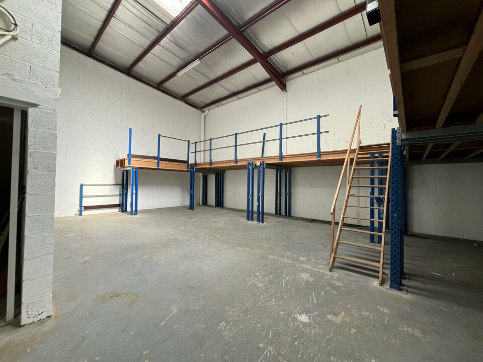 SISTOM LOCATION-LOCAL D'ACTIVITE-QUINCY_VOISINS-77