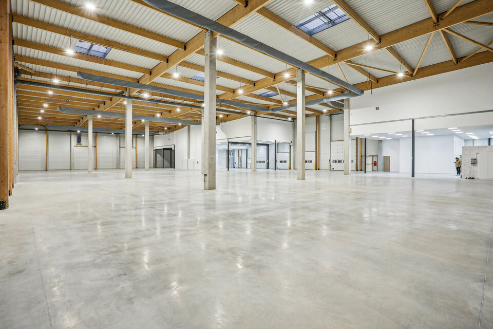 SISTOM LOCATION-LOCAL D'ACTIVITE-MOISSY-CRAMAYEL-77