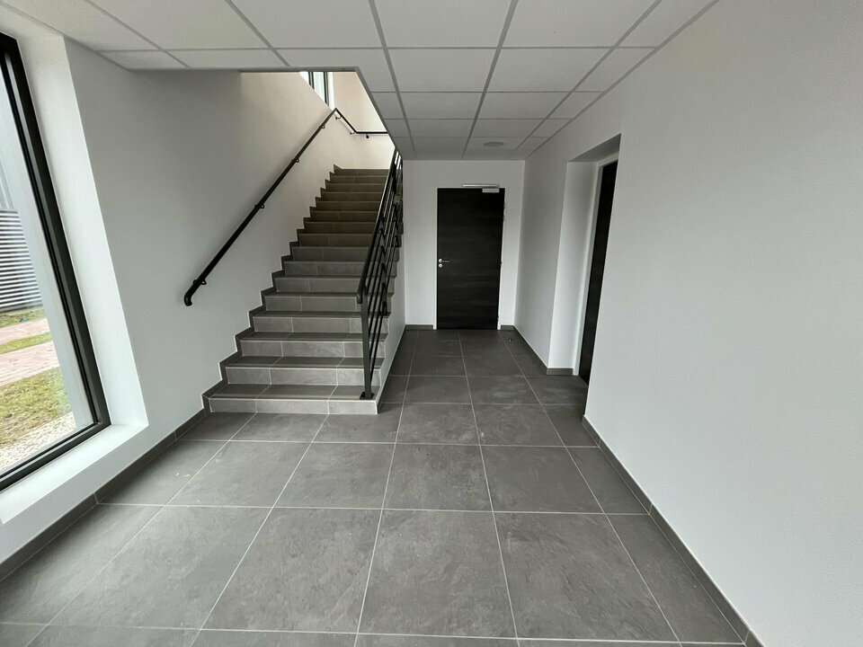 SISTOM VENTE-LOCAL D'ACTIVITE-COURTRY-77