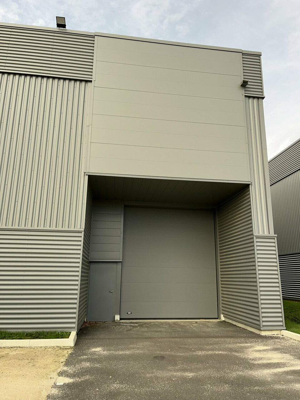 SISTOM VENTE-LOCAL D'ACTIVITE-CHANTELOUP_EN_BRIE-77