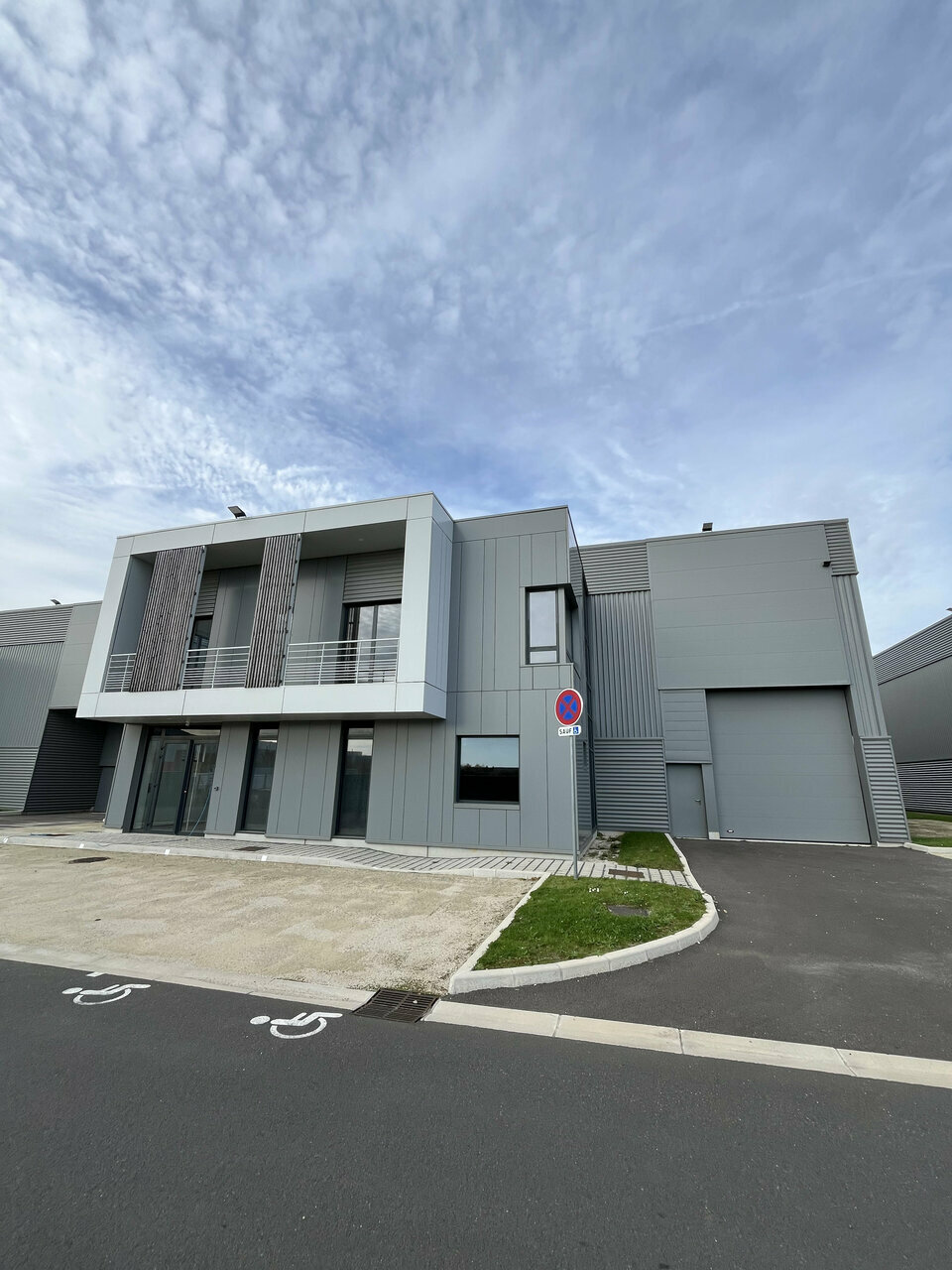 SISTOM VENTE-LOCAL D'ACTIVITE-CHANTELOUP_EN_BRIE-77