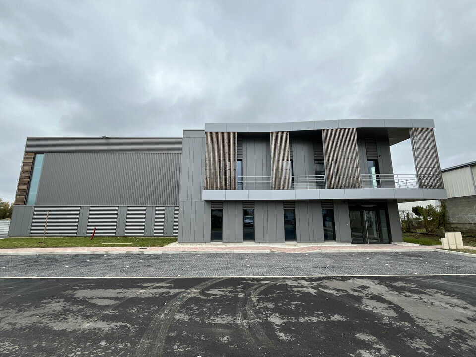 SISTOM VENTE-LOCAL D'ACTIVITE-COURTRY-77