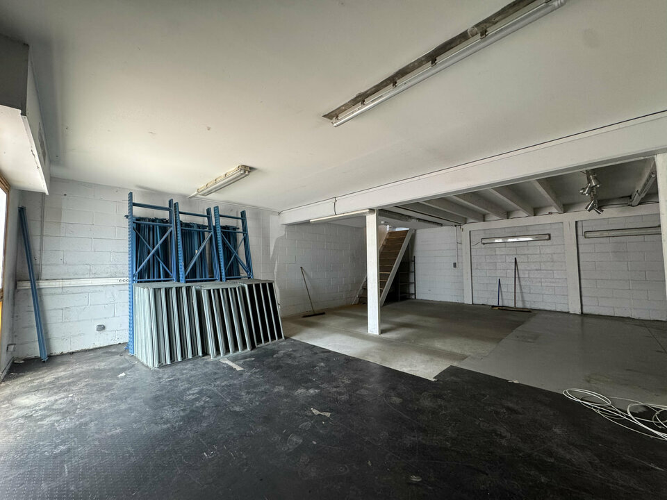 SISTOM LOCATION-LOCAL D'ACTIVITE-SAINT-OUEN-L'AUMONE-95