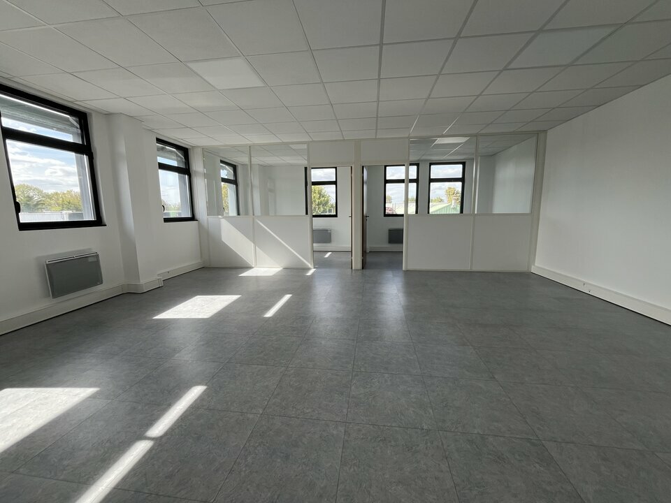 SISTOM LOCATION-BUREAUX-SERVON-77
