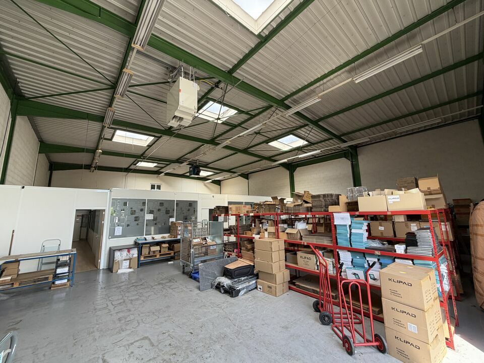SISTOM VENTE-LOCAL D'ACTIVITE-SAINT-THIBAULT-DES-VIGNES-77