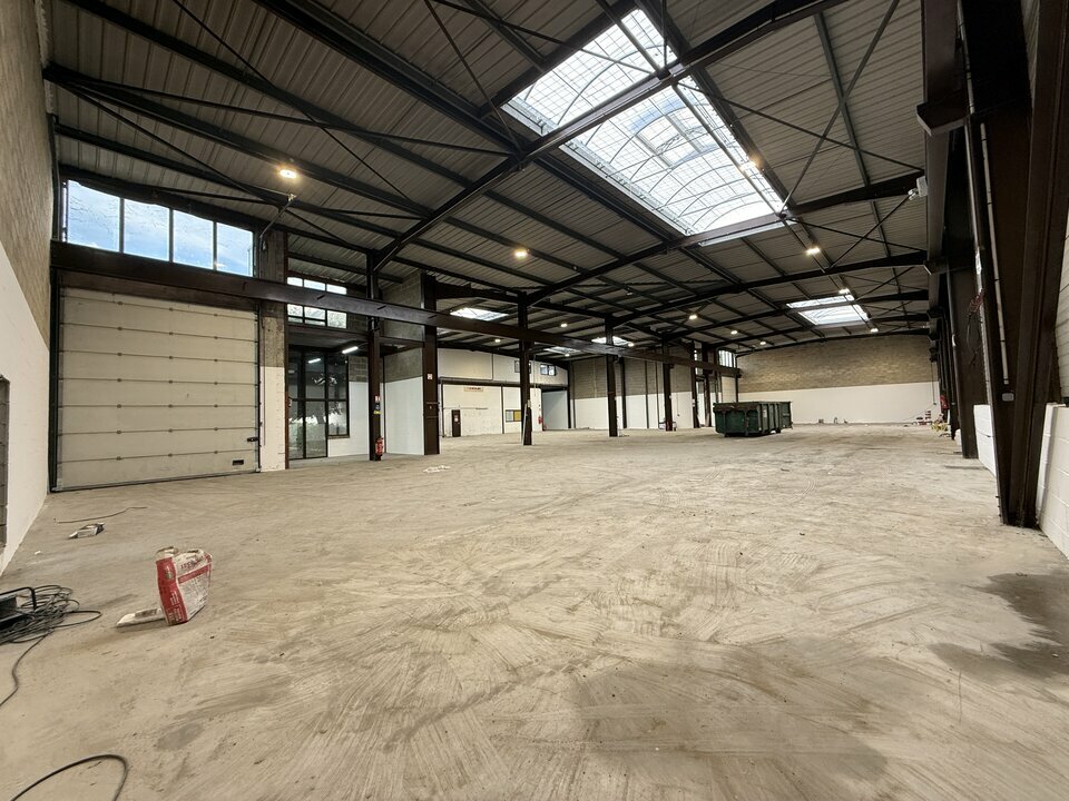 SISTOM LOCATION-LOCAL D'ACTIVITE-LE_THILLAY-95