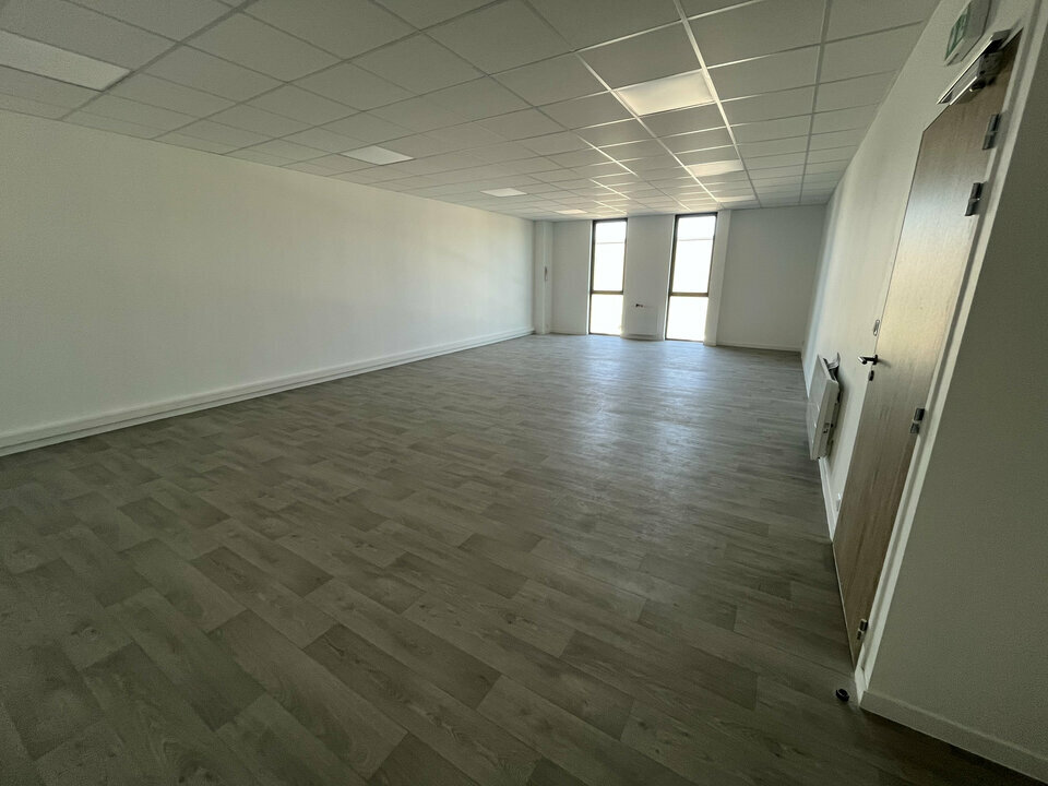 SISTOM LOCATION-LOCAL D'ACTIVITE-SERVON-77