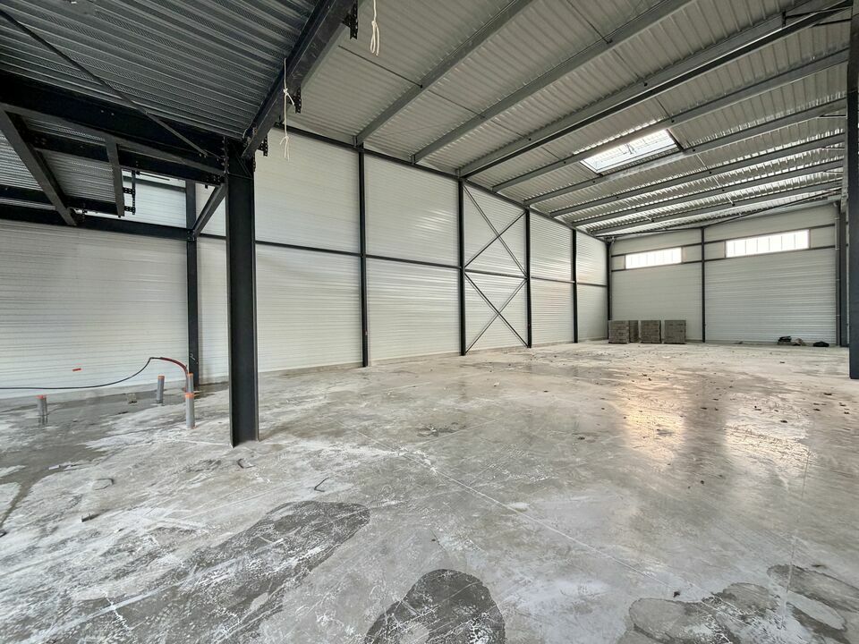 SISTOM LOCATION-LOCAL D'ACTIVITE-VIARMES-95