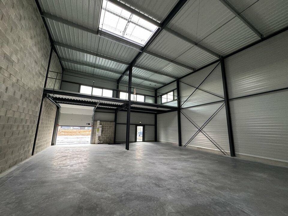 DEVELOP'IMMO VENTE-LOCAL D'ACTIVITE-MONDEVILLE-14