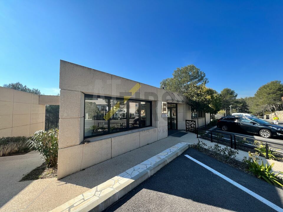 AT FIRST LOCATION-BUREAUX-SOPHIA_ANTIPOLIS-06