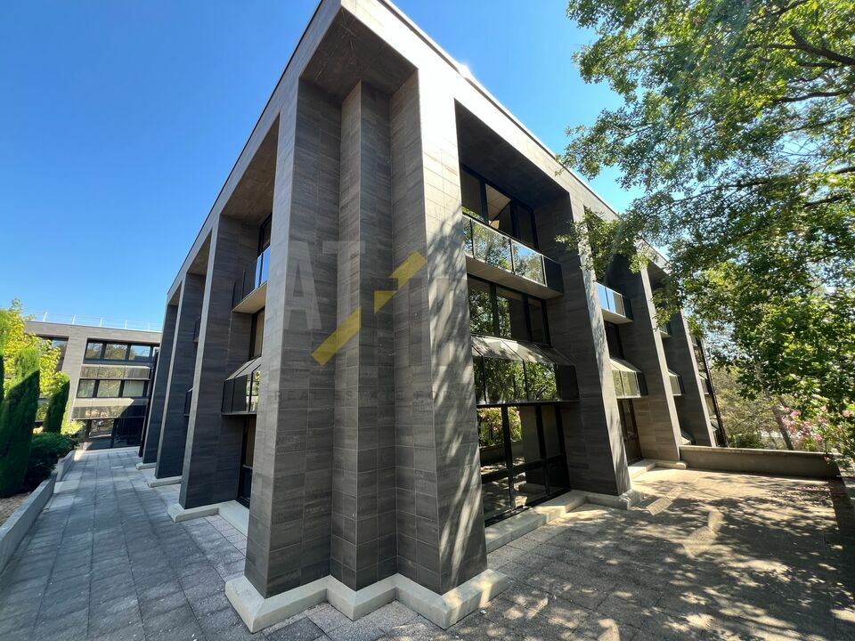 AT FIRST LOCATION-LOCAL D'ACTIVITE-SOPHIA_ANTIPOLIS-06