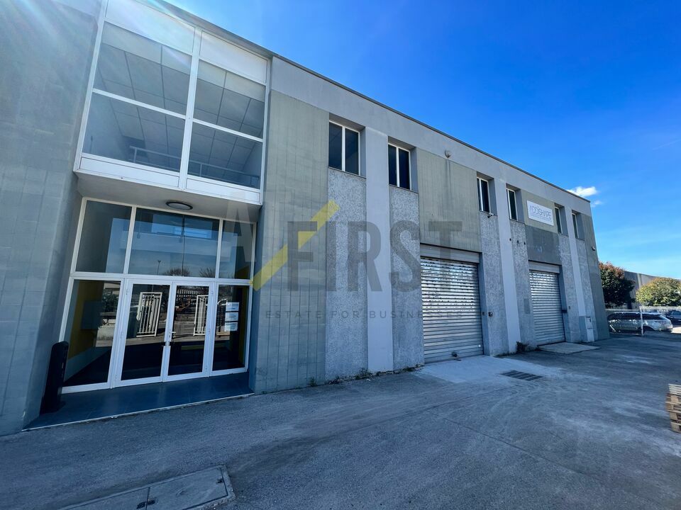 AT FIRST LOCATION-BUREAUX-MANDELIEU-LA-NAPOULE-06